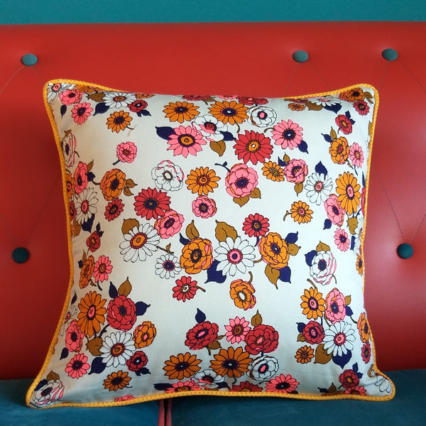 Flower Garden piped in Yellow Spots – Cushion Cover – 40cm x 40cm